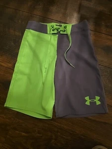 Under Armour Surf Swimming Board Shorts Trunks Boy's Size 24 Green/Gray Stretch - Picture 1 of 2