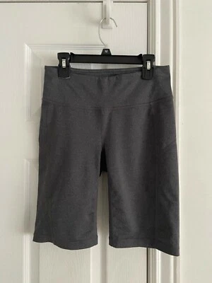 锐步女式骑行自行车短裤 XS 码 — 第 1/4 张图片