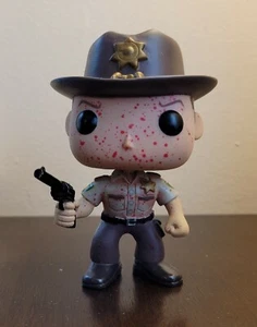 Funko Pop! The Walking Dead Rick Grimes Sheriff Blood Splatter Exclusive #13 - Picture 1 of 5