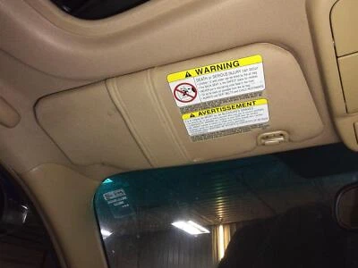 2003-05 SUBARU FORESTER 左 OE 遮阳板装饰代码 C40 米色 — 第 1/2 张图片