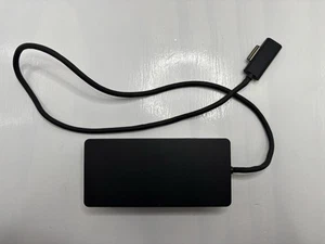 Microsoft 1661 Docking Station per Surface Book Pro 3 4 5 6 7 Tablet - NO ALIMENTATORE - Foto 1 di 4