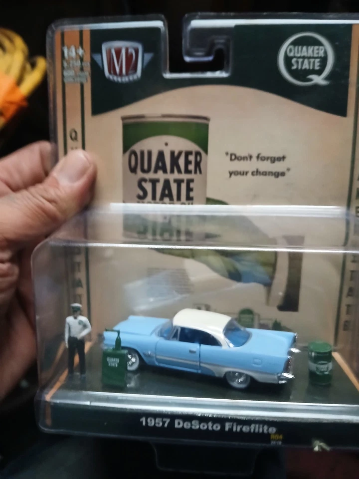 Máquinas M2 Diorama ~ 1957 DeSoto Fireflite R04 Nuevo Foto 1 de 2