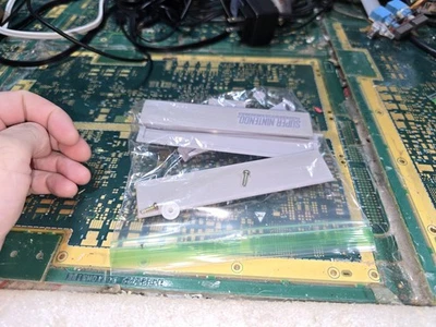 Nintendo SNES SNS-001 Top Cover Set Plastic, Screws & Spring-Intact-Just OK-READ - Image 1 of 4