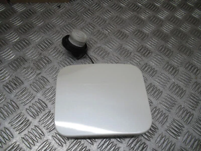 2017 NISSAN X-TRAIL T32 1.6DCI MK3 5DRS ESTATE FUEL FILLER FLAP COVER REF2098 - Image 1 of 4