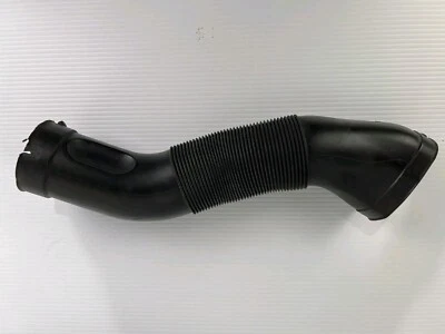 2006 W219 MERCEDES CLS55 AMG RIGHT AIR  INTAKE INLET TUBE PIPE OEM - Image 1 of 3