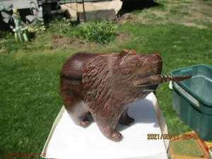 Beautifully  Carved Ironwood Grizzly Bear WITH FISH Figurine Wood - Picture 1 of 4