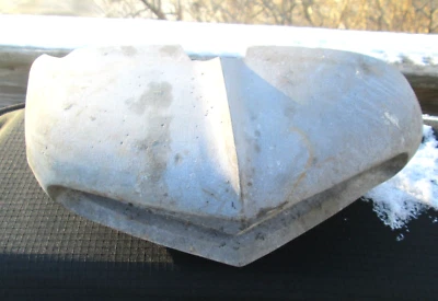 Carcasa de luz de estacionamiento Fairlane OEM 56 FORD derecha cromada despojada. Listo para replatar Foto 1 de 4