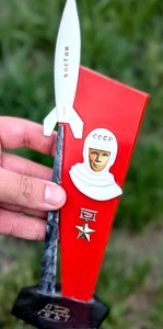 Vintage Space Stand Gagarin Rocket Mission Vostok Propaganda Space Soviet 1961 - Picture 1 of 12
