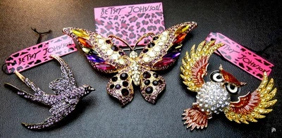 BETSEY JOHNSON ENAMEL RHINESTONE BUTTERFLY OWL BIRD FIGURAL BROOCH PENDANT LOT! - Image 1 of 4