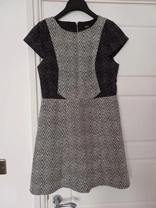 Oasis Women's Grey Smart Fitted Shift Dress Size 12 - Slimming Design - Picture 1 of 4