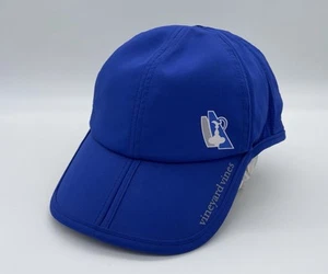 Cappello Berretto Vineyard Vines America’s Cup 2017 Performance Ufficiale Blu Regolabile - Foto 1 di 5