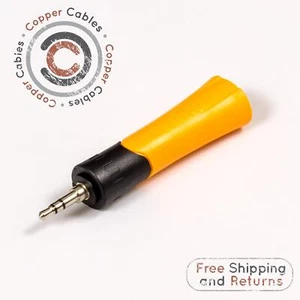 Seetronic MMJ3-PM Stereo (3.5mm) Jack to stereo (6.35mm, 1/4") Plug Adapter - Picture 1 of 2
