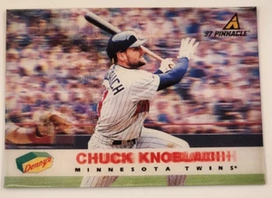 1997 Pinnacle CHUCK KNOBLAUCH Denny's Restaurant Hologram Card #9 TWINS - Picture 1 of 1