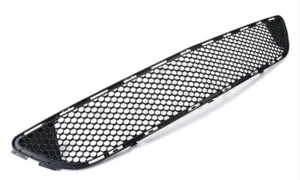 Genuine Mercedes W204 C300 C350 Front Bumper Center Cover Grill NEW 2048850153 - Picture 1 of 2