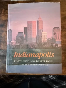 VINTAGE 1990 INDIANAPOLIS BOOK  - AUTOGRAPHED BY DARRYL JONES HOWARD CALDWELL - Bild 1 von 7