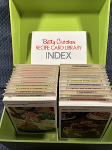 Betty Crocker 70’s Recipe Card Library Vintage 70’s Green Box With Recipe Cards - Bild 1 von 5