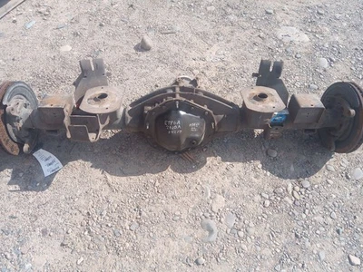 3.42 Ratio Rear Axle from 2015 Dodge Ram 2500 12250745 — 第 1/4 张图片