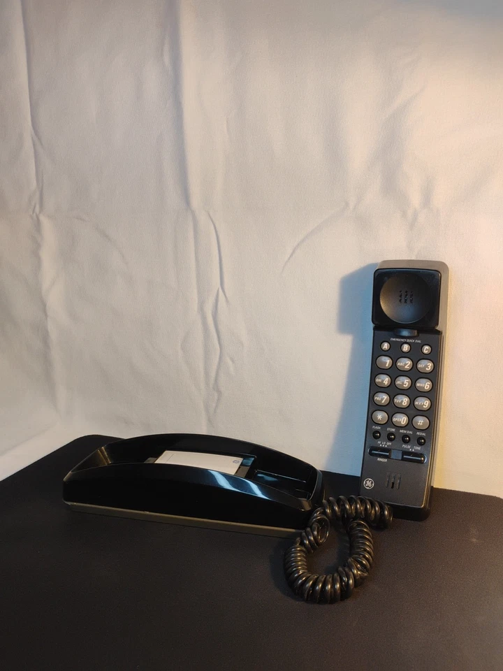 Teléfono de mesa/pared fijo con botón pulsador GE negro de colección 2-9223BKA Foto 1 de 4