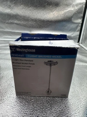 Kit mini colgante de luz única Westinghouse Lighting 70284 con acabado de níquel. Q Foto 1 de 3