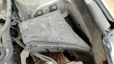 Caja de fusibles del motor Subaru Legacy Outback 2010-2014 panel de distribución de energía 2,5 l Foto 1 de 4