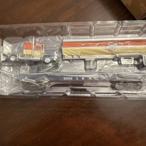 Lionel LRRC Flatcar w/Tanker 6-26382 NIB - Picture 1 of 8