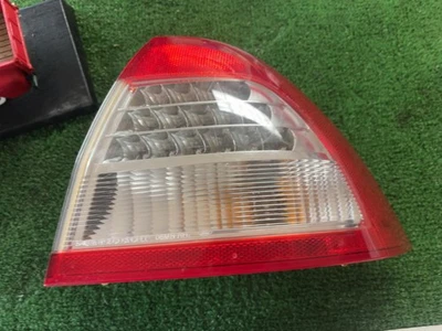 Luz trasera pasajero derecho Mercury Milan 2006 2007 2008 2009 usada OEM bonita Foto 1 de 4