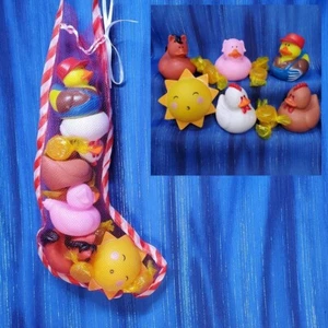 Medias de Navidad Mini Divertidas Bandada Animales de Granja Patos de Goma Caramelo NUEVO - Imagen 1 de 3