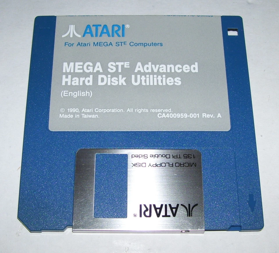 Neu Atari Mega Ste Computer Fortgeschrittene Festplatte Versorgung Floppy Disk - Bild 1 von 1
