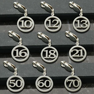 Colgante dije con clip de plata esterlina 925 número de edad fianza o fianza de 10 a 70 - Imagen 1 de 4