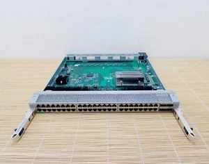 Cisco N9K-X9464TX Nexus 9500 linecard 48x 1/10G-T ports 4x QSFP uplink ports - Afbeelding 1 van 1