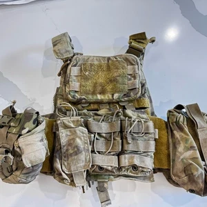 SELLOS DE JAULA medianos Crye Precision Multicam AVS usados (6) - Imagen 1 de 3