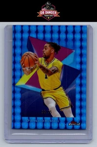 2024-25 Topps Finest D'Angelo Russel Blue Geometric Refractor /75 - Bild 1 von 2