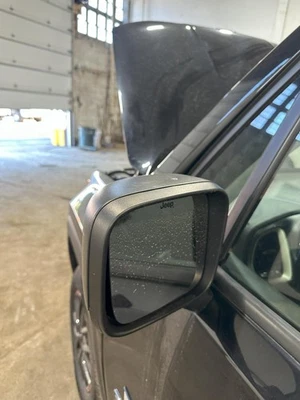 Espejo retrovisor de puerta izquierdo usado se adapta a: Jeep Renegade 2017 moldeado eléctrico negro térmico sin tu Foto 1 de 4