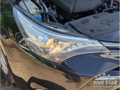 Toyota Avensis Front Headlight Headlamp Right 2017 Saloon 4/5dr T270 (15-18) - Image 1 of 4