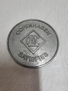 COPENHAGEN SATISFIES Schnupftabak Werbung Vintage runde Gürtelschnalle - Bild 1 von 3