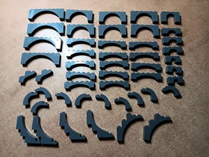 LEGO MENGE 48 DUNKELBLAU GRAUE STEINE BÖGEN 1X8X2 1X6X2 1X6 1X4 1X5X4 1X3 1X3X2 - Bild 1 von 3