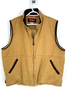 VTG Wrangler Hero Khaki Trucker Sherpa Lined  Brown Corduroy Winter Vest Sz XL - Picture 1 of 14