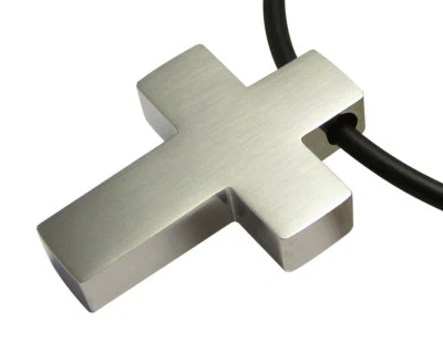 Herren Halskette Kreuz Anhänger klassisch Edelstahl Gummi Halsband silber matt - Bild 1 von 4