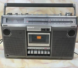 Vintage Used Junk SONY Radio Cassette Player CFS-656(K86) from Japan M - Picture 1 of 8