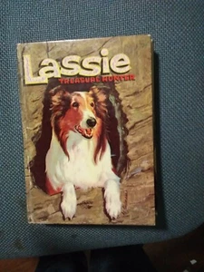 Vintage Lassie Treasure Hunter Hardcover Book By: Charles S. Strong Whitman 1960 - Foto 1 di 9