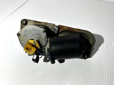 83-89 MITSUBISHI STARION CHRYSLER CONQUEST OEM WINDSHIELD WIPER MOTOR - Image 1 of 4