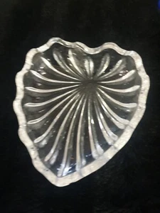 vintage royal crystal rock heart shaped trinket dishes - Picture 1 of 2