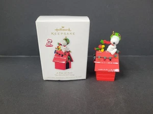 Hallmark Keepsake Ornament 2010 una coppia di assi Snoopy Woodstock arachidi - Foto 1 di 7