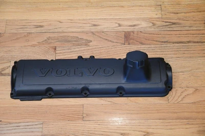 Volvo 240 740 760 940 B-230f Valve Cover, Flat Black with Oil Filler Cap - Image 1 of 4