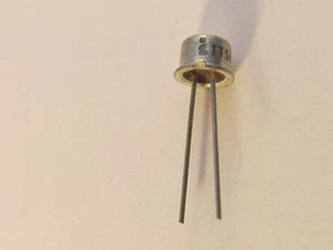 2 Stück - ITS61190 Intersil Spannungsreferenz im 2pol. TO46 Gehäuse - 2 pcs - Picture 1 of 2