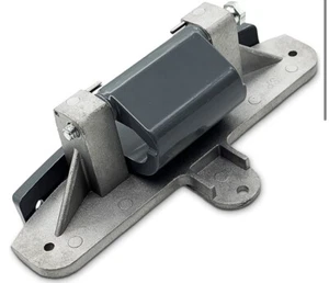 Frigidaire Dryer Door Hinge 137105100 - Picture 1 of 1