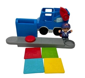 Fisher Price Little People Sending Love Mail Truck Mailbox Carrier 4 Letters Toy - Picture 1 of 16
