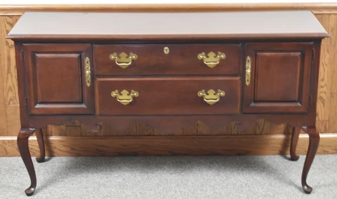 Drexel Heritage Mahogany Sideboard Williamsburg Queen Anne Style Cover