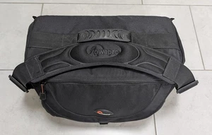 Lowepro Nova 5 AW-Foto Kamera/Video Tasche Außenmaß ca. 40x24x26 cm  neuwertig  - Bild 1 von 9