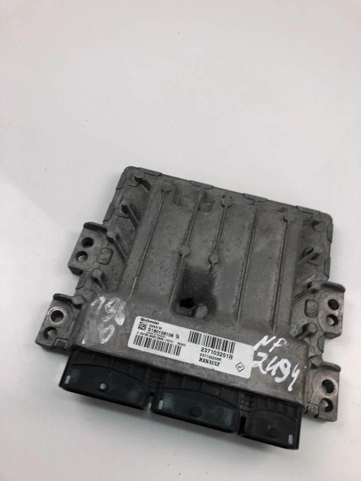 Centralina motore RENAULT SCÉNIC III JZ0/1 ECU 237103251R 2011 26595779 - Immagine 1 di 4